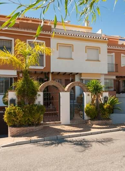 Property Lawyers Marbella - Buying or Selling Property in Marbella or the Costa del Sol? – Buy or sell with total confidence with Property Lawyers Marbella